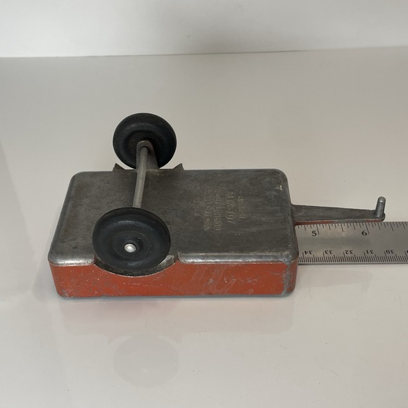 Antique Slik Toys ALUMINUM‎ 4 3/8" 2 WHEEL WAGON 9803-A TRAILER FARM VINTAGE - Picture 7 of 8